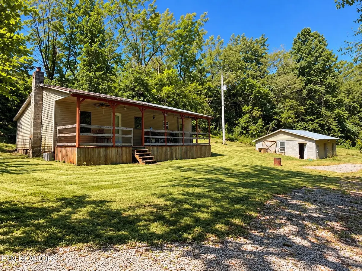 171 Shaw Hollow Rd, New Tazewell, TN 37825