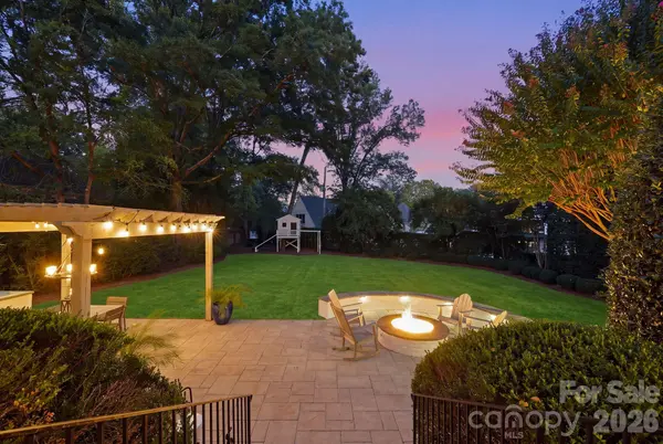 2419 Overhill RD, Charlotte, NC 28211