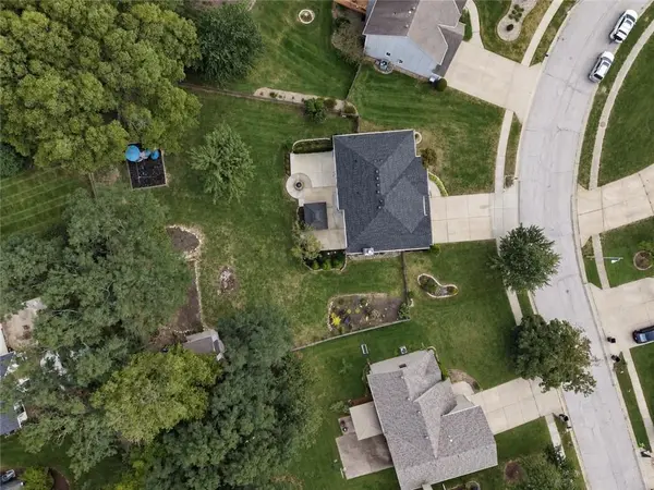 5002 NW 66th TER, Kansas City, MO 64151