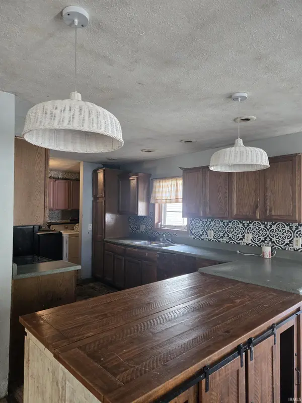 102 S. Third St. ST, Williamsport, IN 47993