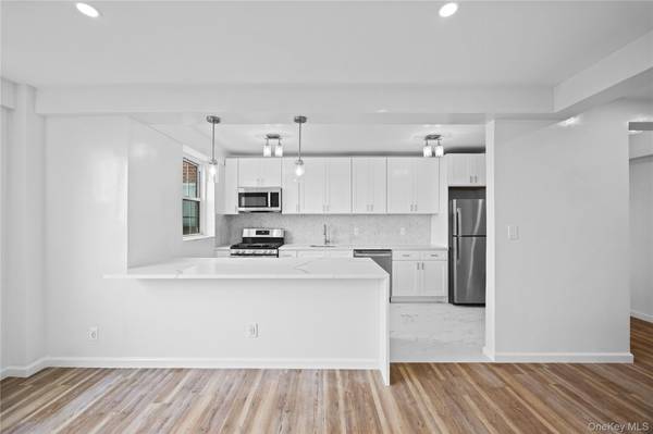 220 Pelham RD #6P, New Rochelle, NY 10805