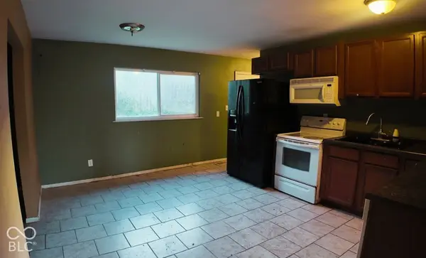 34 Green Hill CT, Huntington, IN 46750