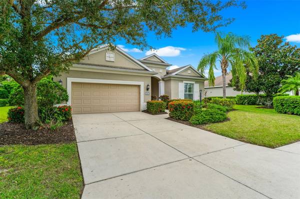 4720 CLAREMONT PARK DR, Bradenton, FL 34211