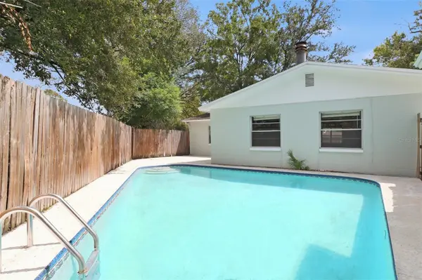4218 EMPIRE PL, Tampa, FL 33610