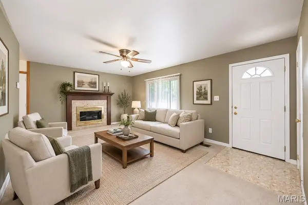 1205 Salem DR, Belleville, IL 62221