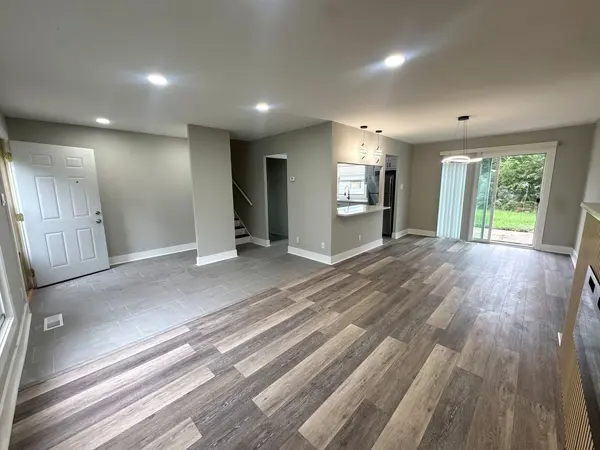 1855 Reichert AVE, Sauk Village, IL 60411