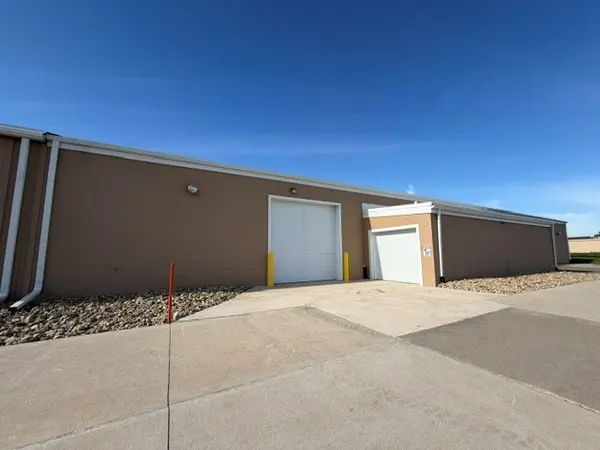 Address not disclosed, Davenport, IA 52806