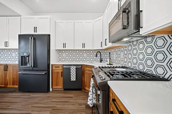 1654 Indianapolis BLVD, Whiting, IN 46394