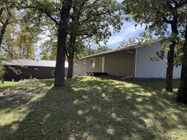 8551 County Road 75, Saint Joseph, MN 56374