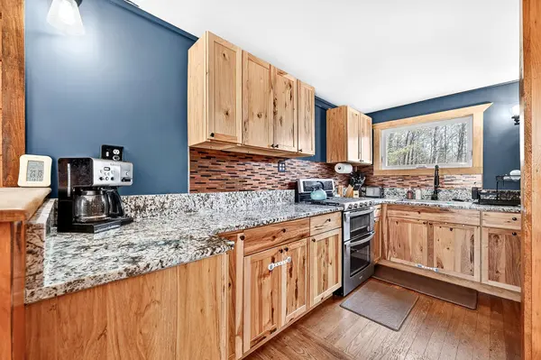 5190 E Koenen RD, South Range, WI 54874