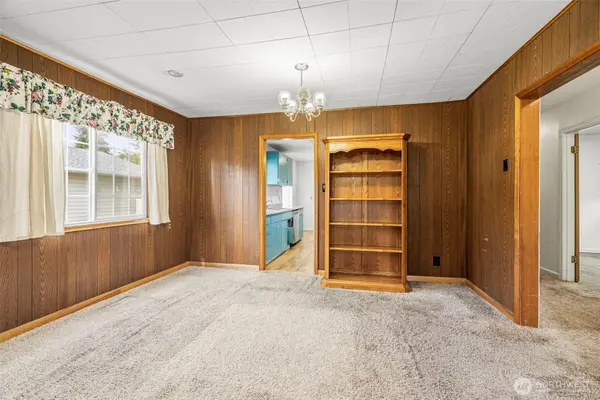 2535 30th AVE, Longview, WA 98632