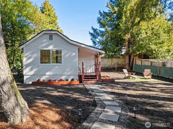 1522 Snyder AVE, Bremerton, WA 98312