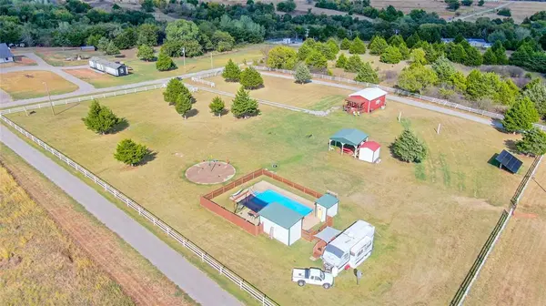 14277 NE Dillan LN, Fletcher, OK 73541