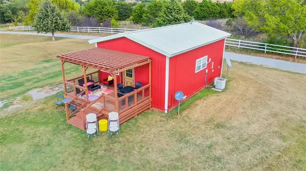 14277 NE Dillan LN, Fletcher, OK 73541