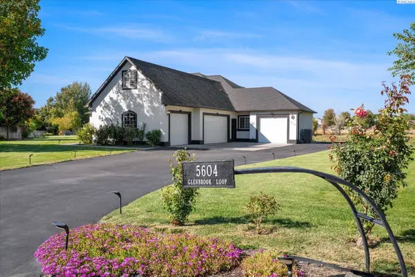 5604 Glenbrook Loop, West Richland, WA 99353