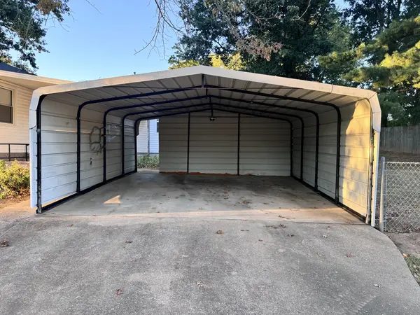 1929 Overton Dr, Columbia, TN 38401