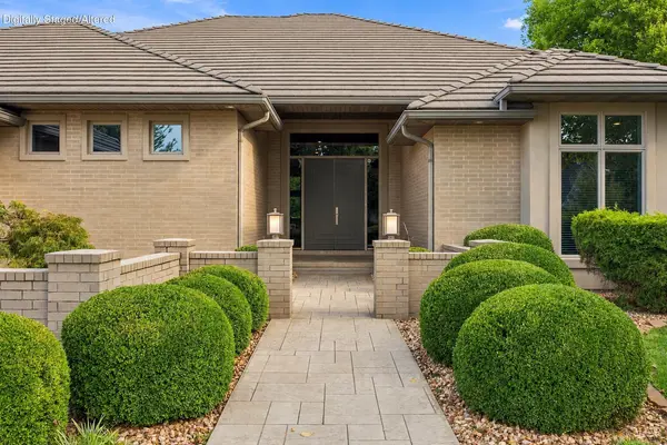 3971 E Glen Abbey DR, Springfield, MO 65809