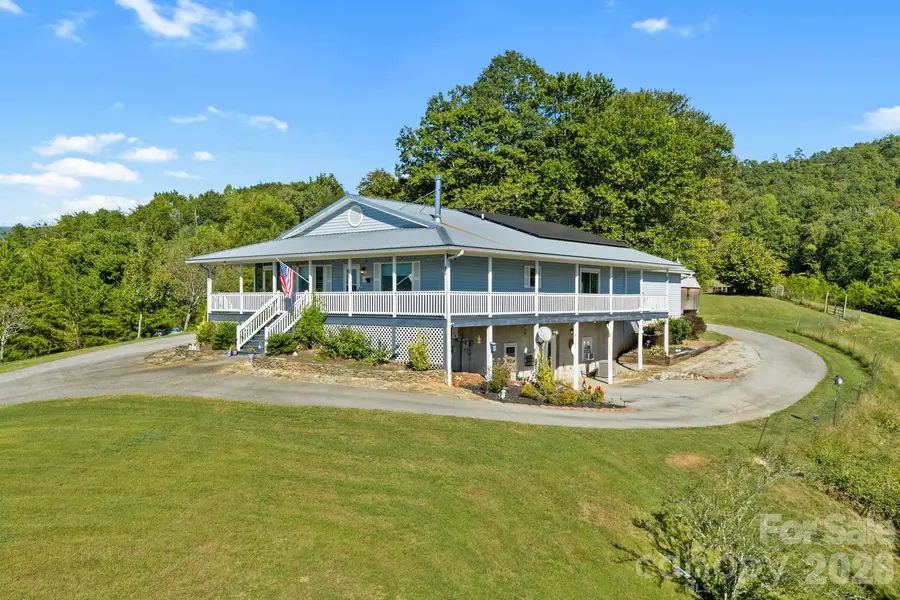 6275 Bryson City RD, Franklin, NC 28734
