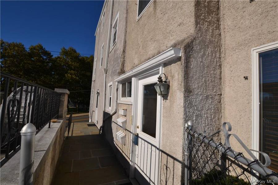 56 Palisade ST #2, Dobbs Ferry, NY 10522