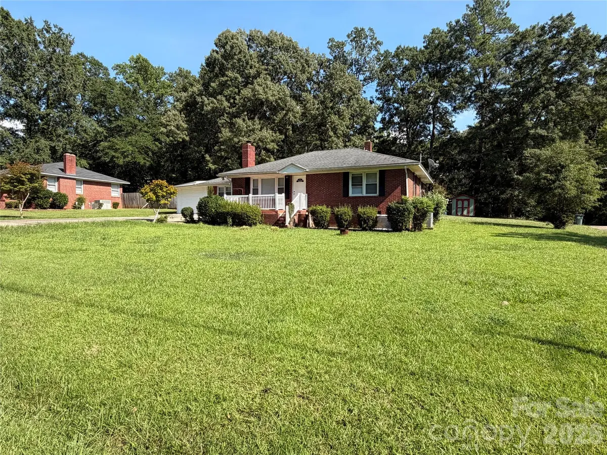 604 Willow ST, Wadesboro, NC 28170