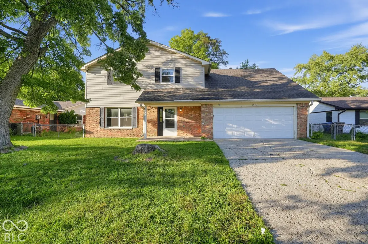 9430 Barr DR, Indianapolis, IN 46229