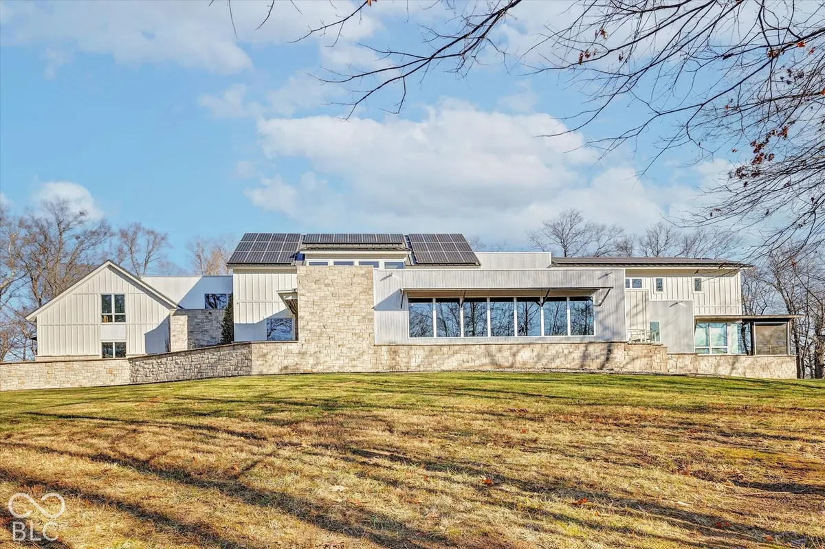 2771 E Pedigo Bay DR, Bloomington, IN 47401