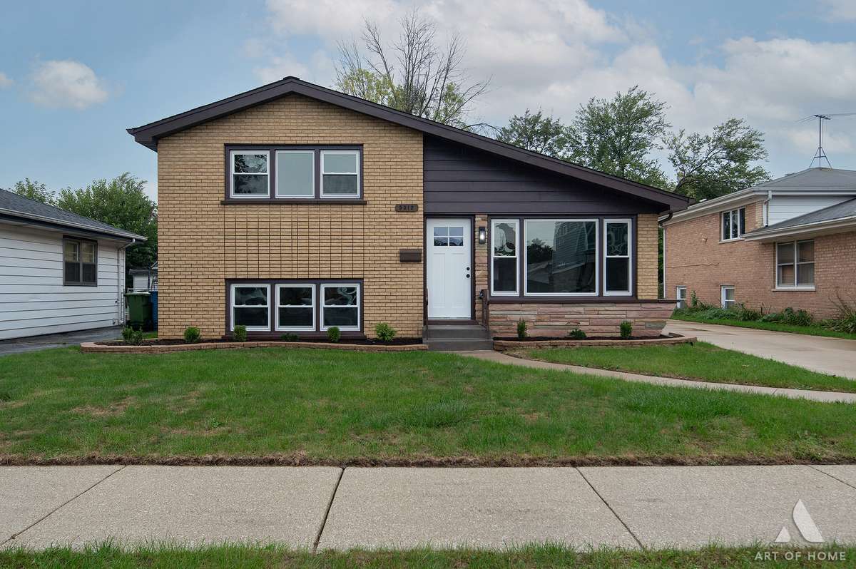 5312 Kimball PL, Oak Lawn, IL 60453
