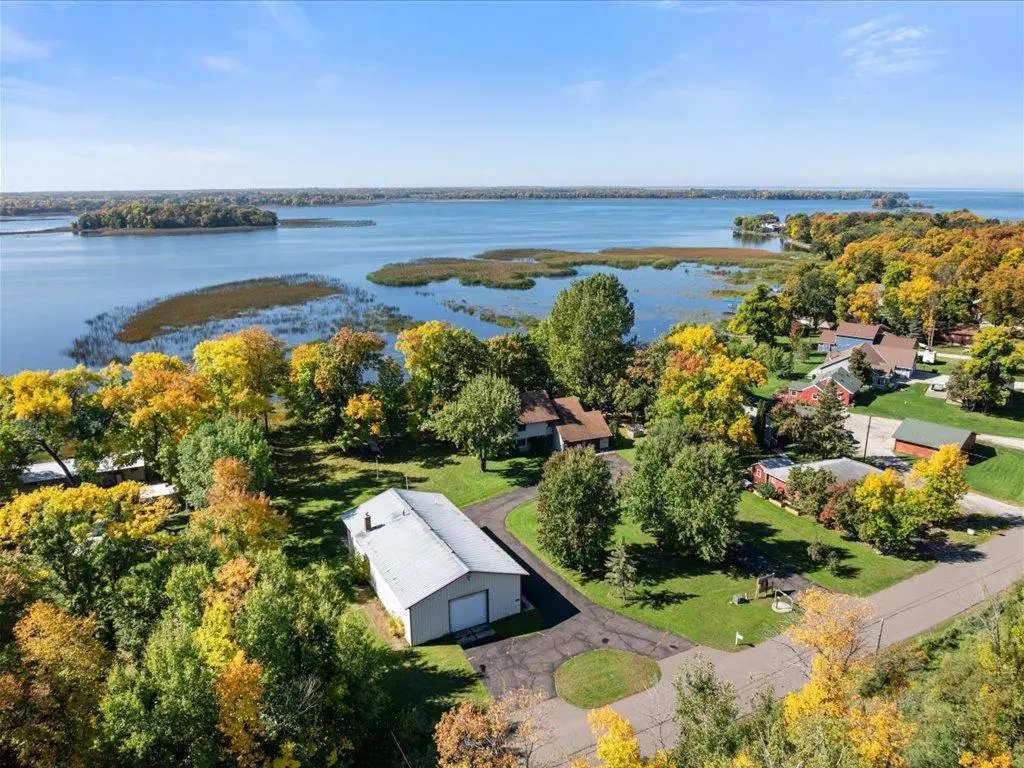 1185 Lake Shore BLVD, Wahkon, MN 56386
