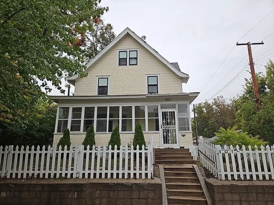 1014 25th AVE N, Minneapolis, MN 55411