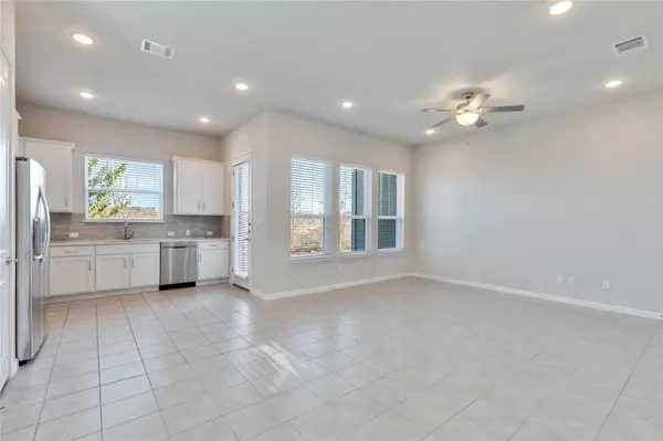 1015 Vista View DR #502, Georgetown, TX 78626