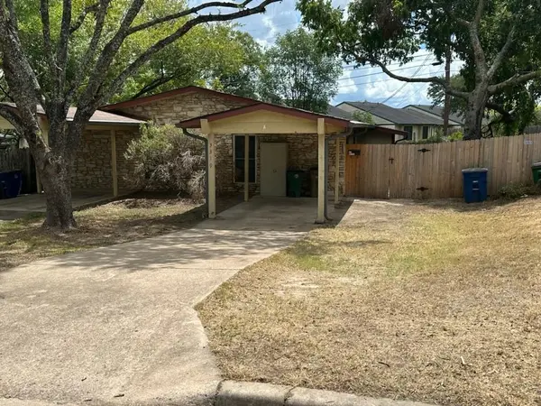 3319 Dolphin DR #A, Austin, TX 78704