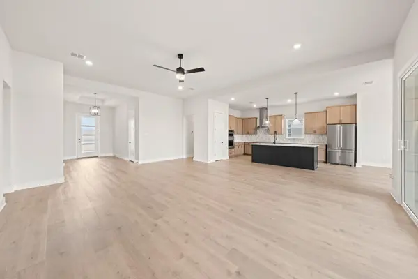 401 Kanarra Creek RD, Jarrell, TX 76537