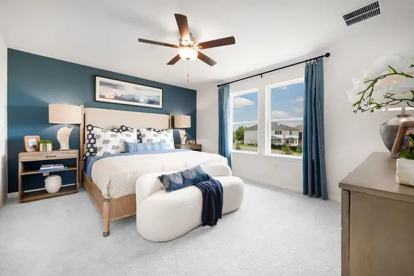 204 Copperwind DR, Liberty Hill, TX 78642