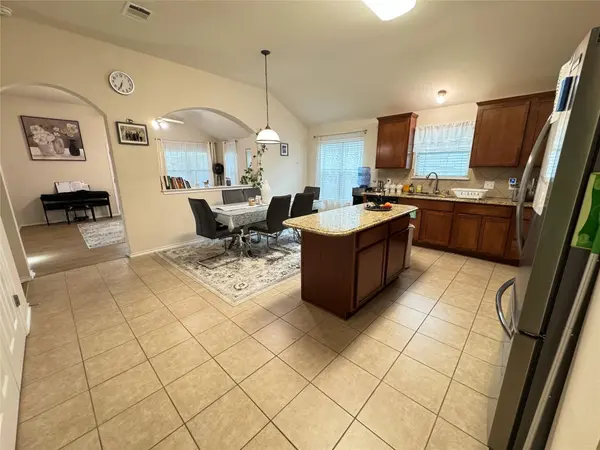 1829 Rachel LN, Round Rock, TX 78664