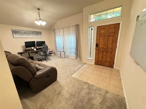 1829 Rachel LN, Round Rock, TX 78664