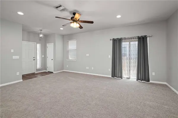 251 Pearl WAY, Buda, TX 78610