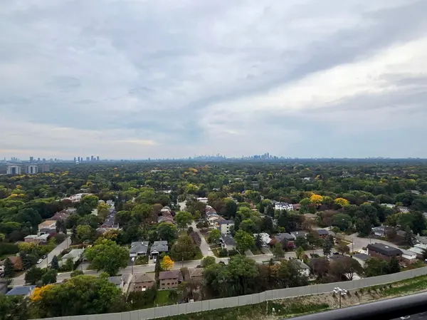 85 McMahon DR #3102, Toronto C15, ON M2K 0H1