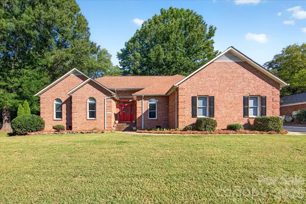 8636 Sherrills Creek DR, Terrell, NC 28682