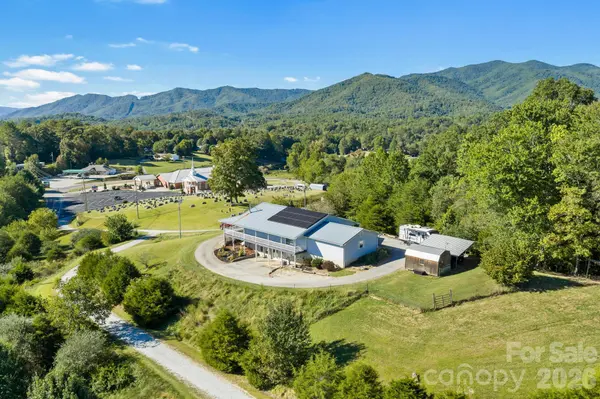 6275 Bryson City RD, Franklin, NC 28734