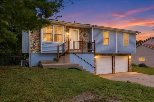 800 N Mohican DR, Independence, MO 64056