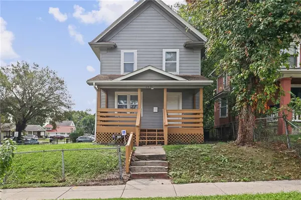 1411 E 35th ST, Kansas City, MO 64109