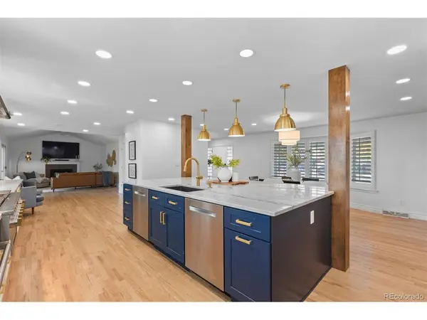 4424 E Maplewood, Centennial, CO 80121