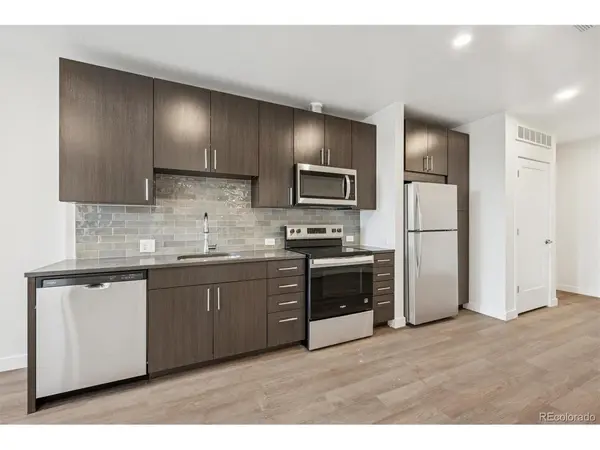 639 29th St #205, Denver, CO 80205