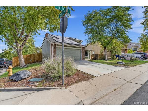 838 S Rifle, Aurora, CO 80017