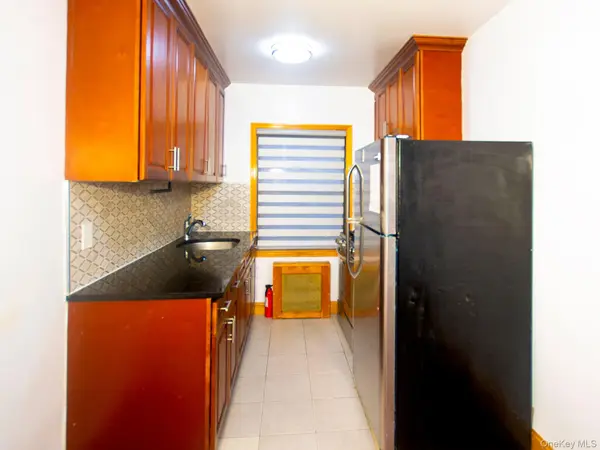 20920 42nd AVE #Apt. 1, Bayside, NY 11361