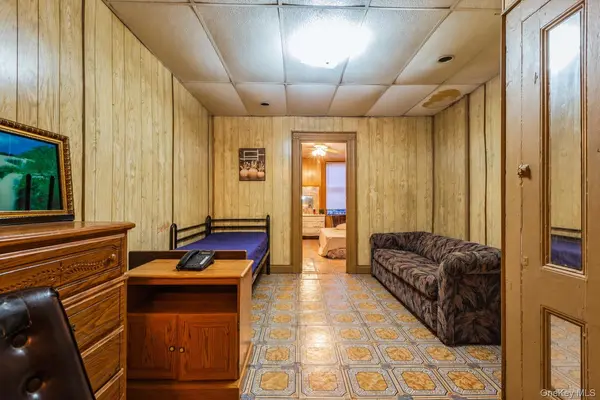 21 Somers ST, Brooklyn, NY 11233