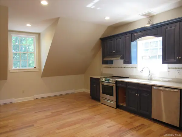 193 Stony Bar RD #Apt 1, Slate Hill, NY 10973