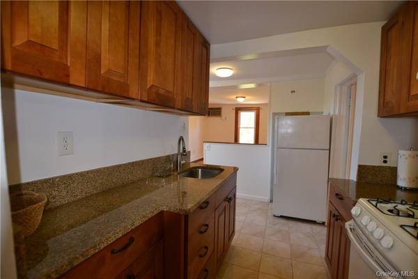 56 Palisade ST #2, Dobbs Ferry, NY 10522