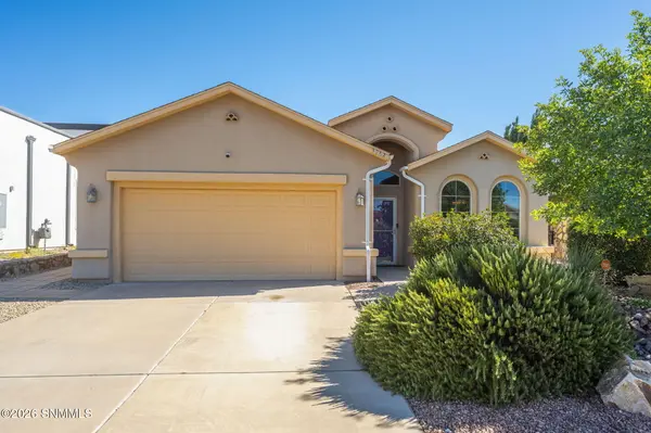 3962 Agua Caliente DR, Las Cruces, NM 88012