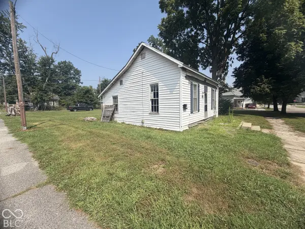 62 S Edwards ST, Franklin, IN 46131